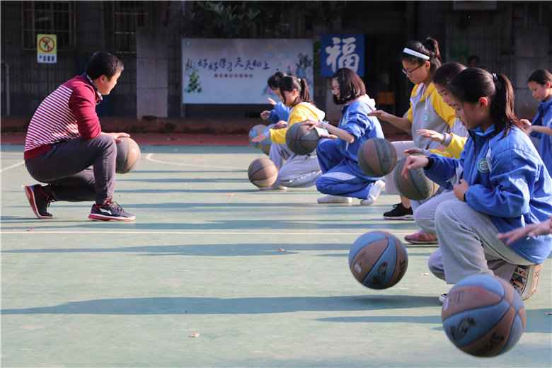 【动态】驰骋运动场上，我们神采飞扬