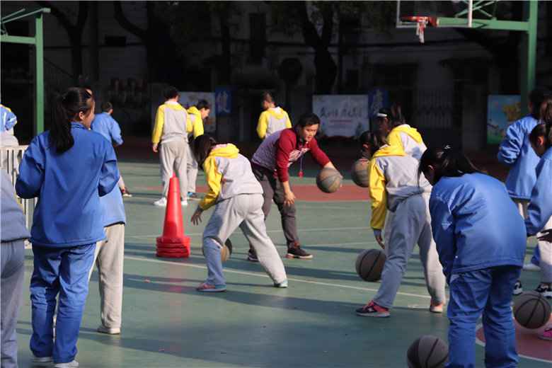 【动态】驰骋运动场上，我们神采飞扬