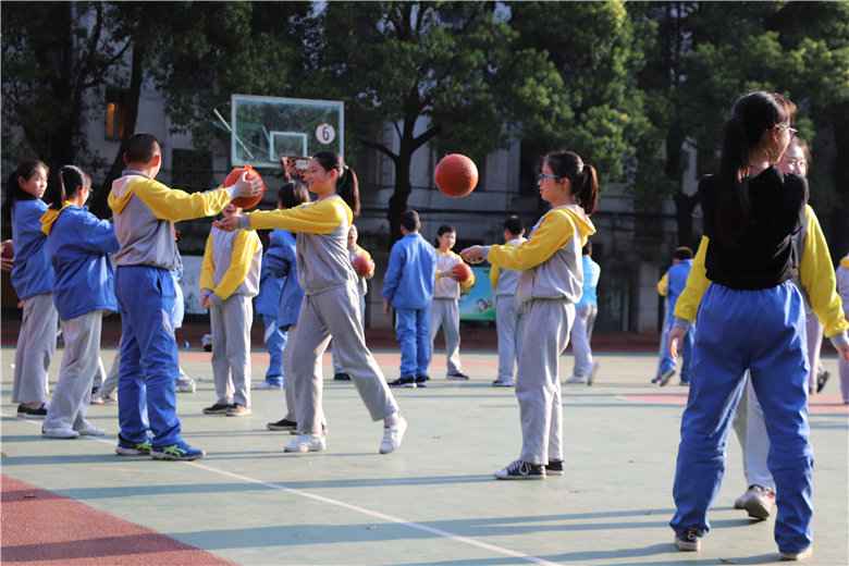 【动态】驰骋运动场上，我们神采飞扬